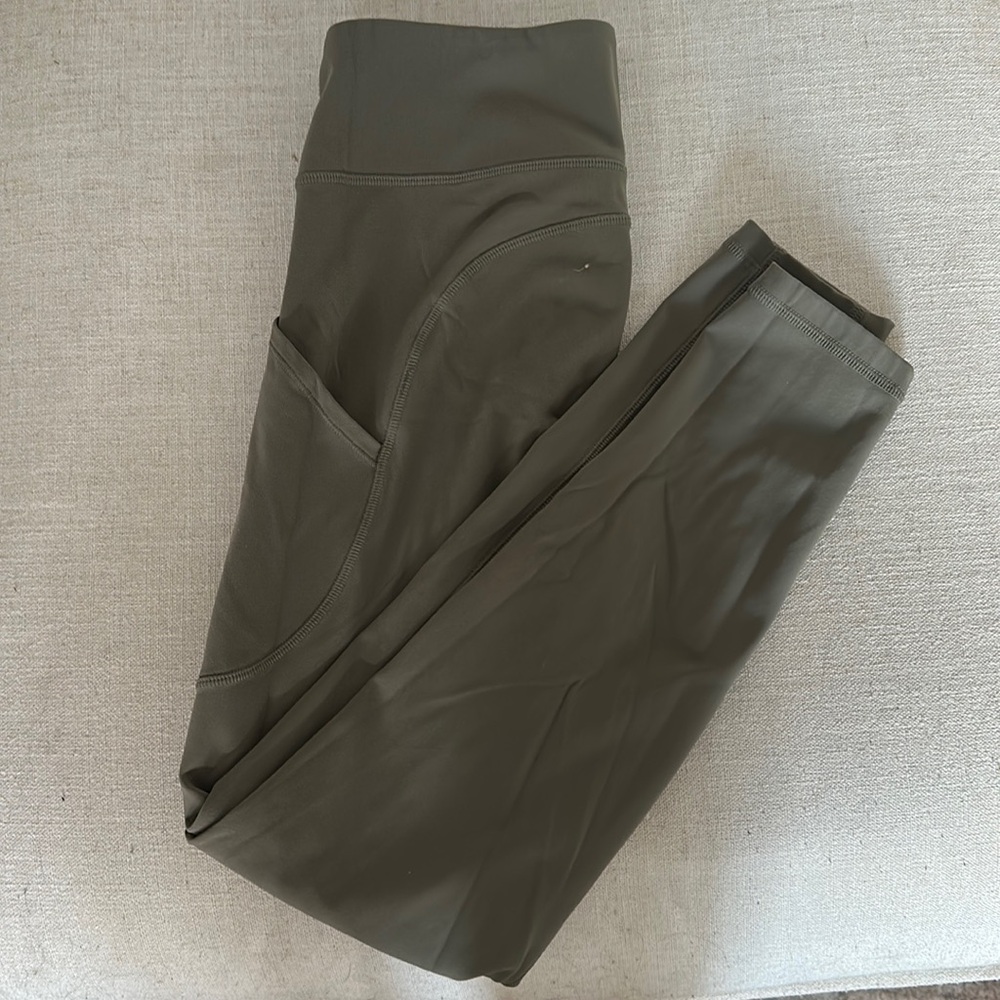 Alyth Active Leggings in Green
